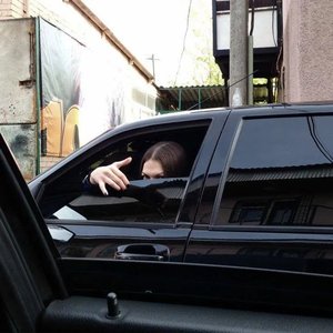 七八个变态用毛笔戳我尿孔小说
